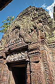 Preah Khan - bas-reliefs of the inner temple